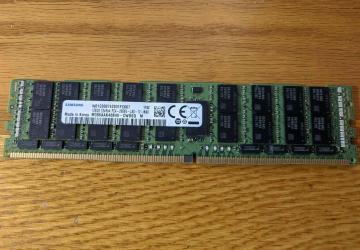 M386AAK40B40-CWD Samsung 128GB DDR4 2666 ECC LRDIMM Module