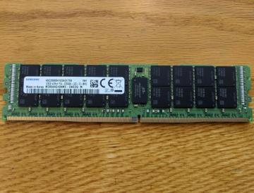 M386AAG40AM3-CWE Samsung 128GB DDR4 3200 ECC LRDIMM Module