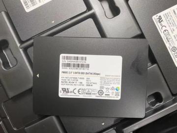 Ổ cứng SSD 3.84TB Samsung PM883 Read Intensive SATA 6G 2.5in Datacenter SSD - MZ7LH3T8HMLT-00005
