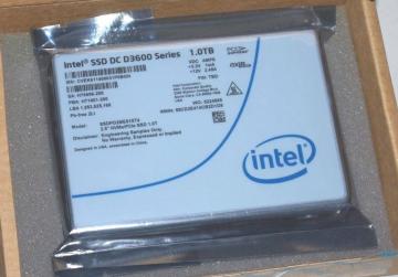 Ổ cứng SSD 2TB Intel DC D3600 Series  2.5in PCIe 3.0 2x2, 20nm, MLC