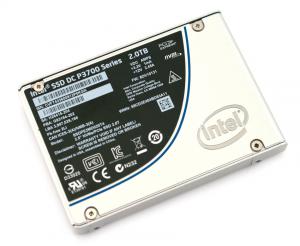 Ổ cứng SSD 2TB Intel DC P3500 Series 2.5in PCIe 3.0, 20nm, MLC